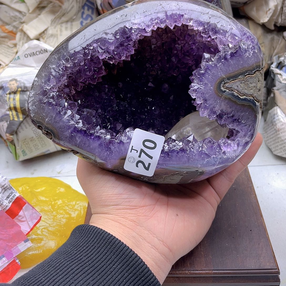 紫晶大型摆件（非配饰）未镶嵌
