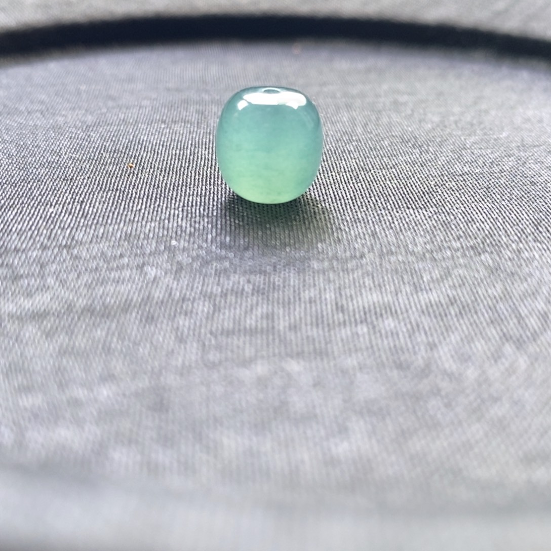 翡翠未镶嵌手链卡10左右老型珠