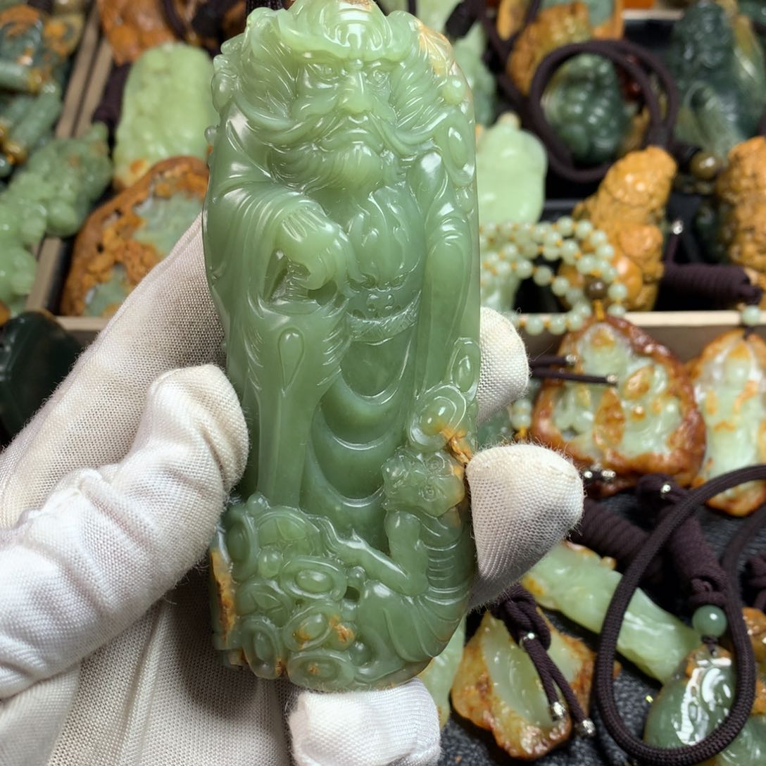 岫岩河磨玉（透闪石质玉）把件未镶嵌大***1