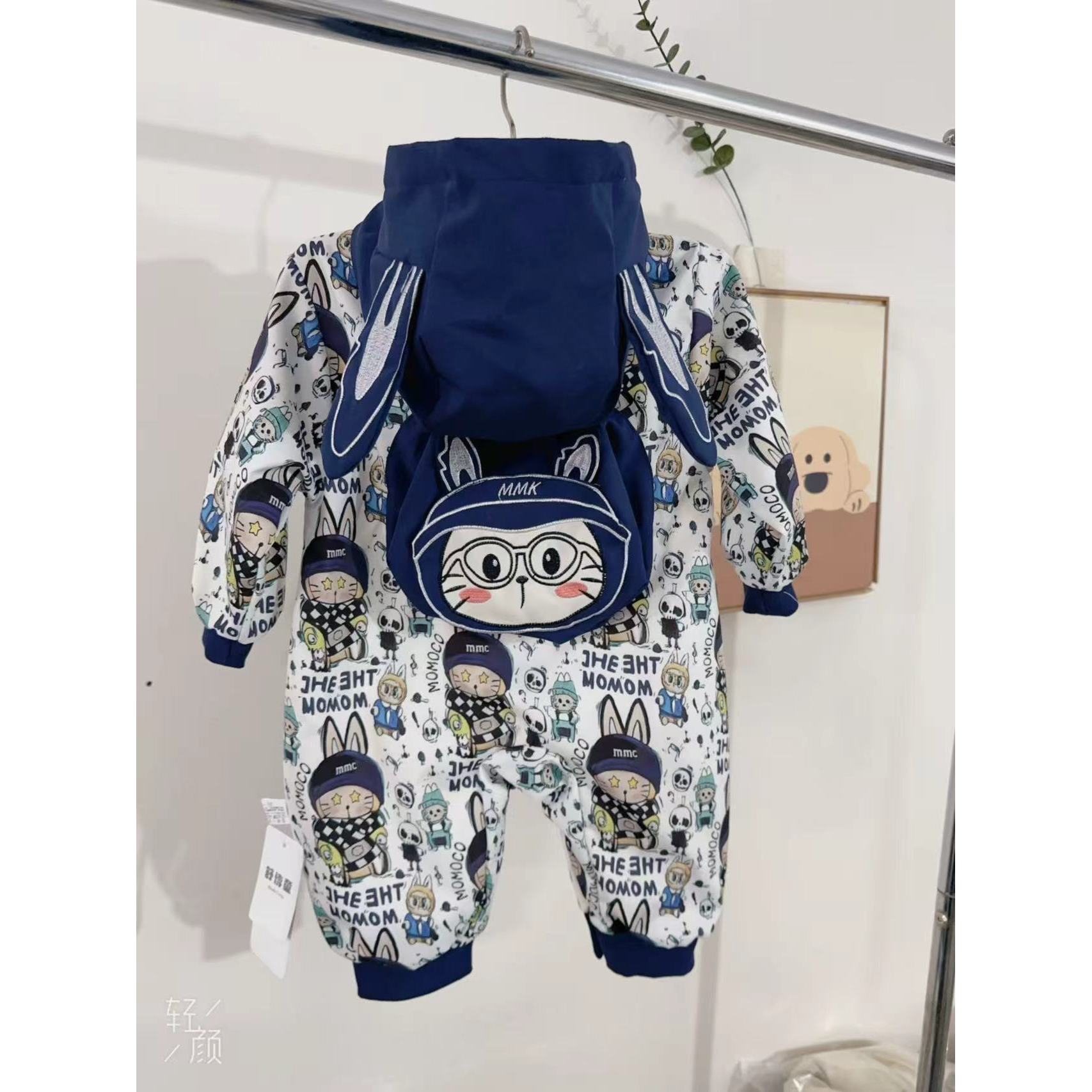 眼睛猫背包绒里哈衣