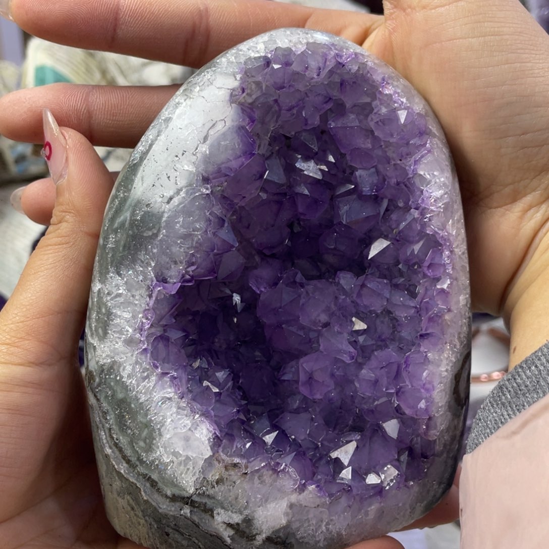 紫晶大型摆件（非配饰）未镶嵌