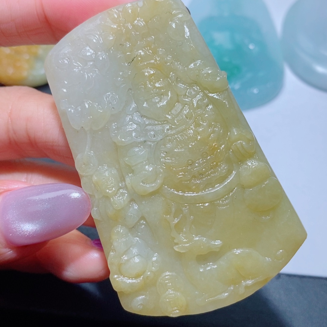 -***醒定制翡翠未镶嵌定制毛货翡翠挂件