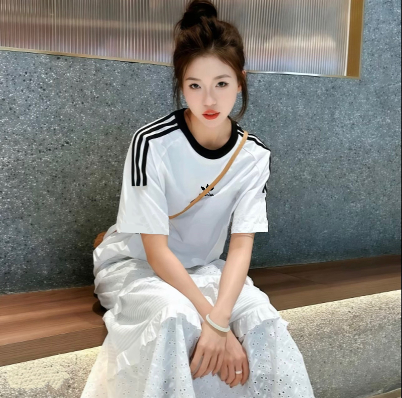 【刺绣logo 商场撤柜】夏季男女同款刺绣运动休闲日常百搭短袖棉T