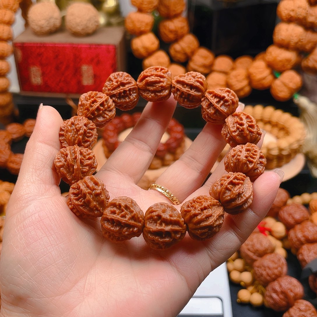 暖***子文玩核桃吊坠核桃手串