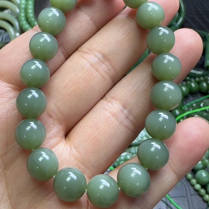 和田玉手链未镶嵌