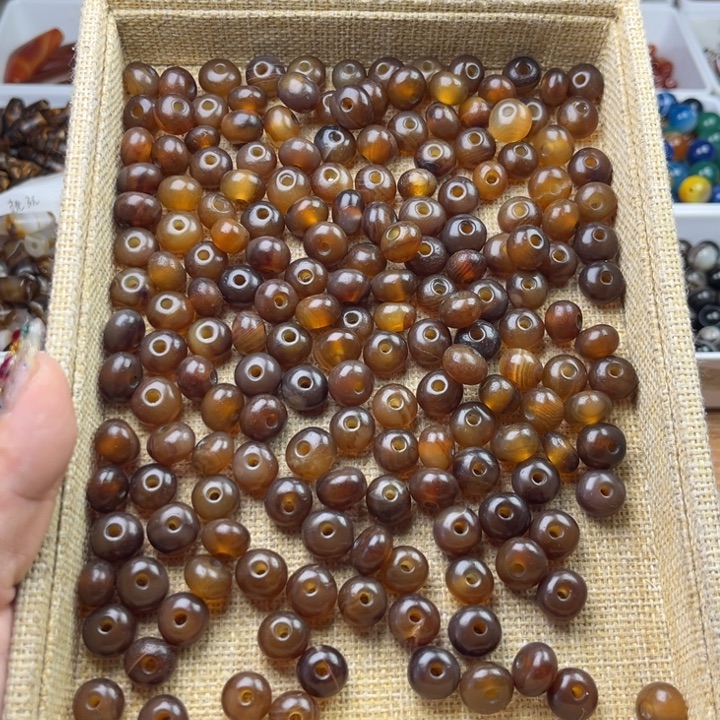 琉璃非金属2.5随机一颗