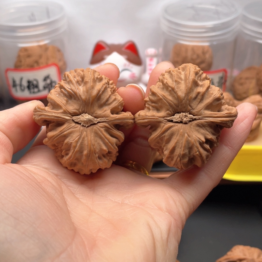 文玩核桃把件上**、白狮子43