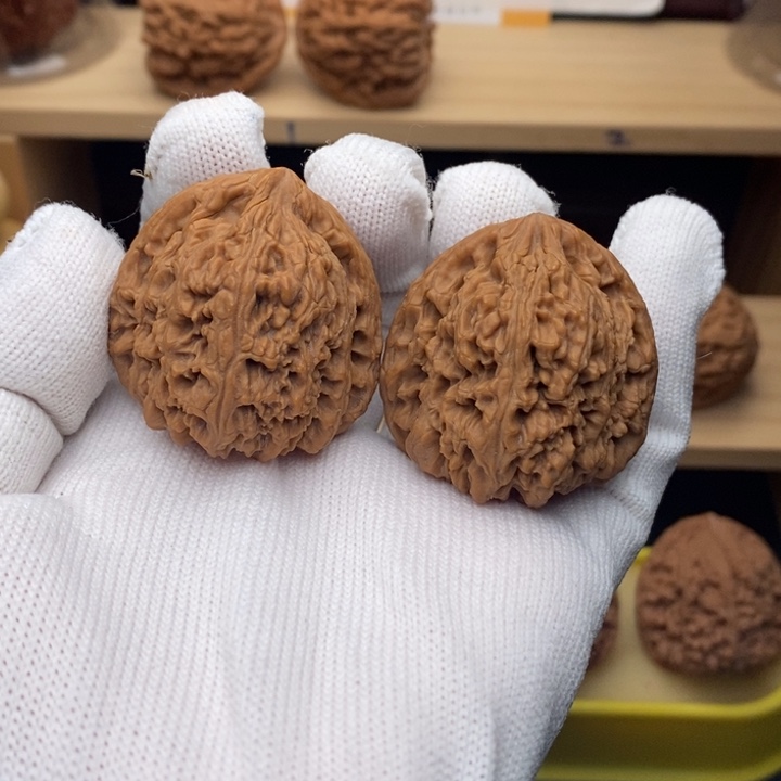 吊坠文玩核桃三角毕业38尺1201