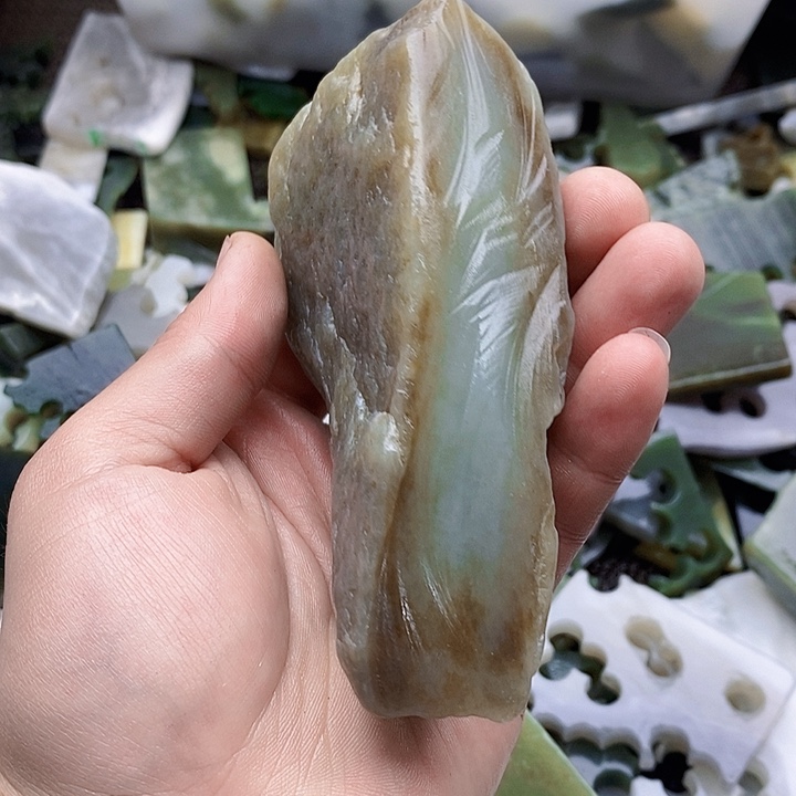 和田玉未镶嵌珠宝半成品