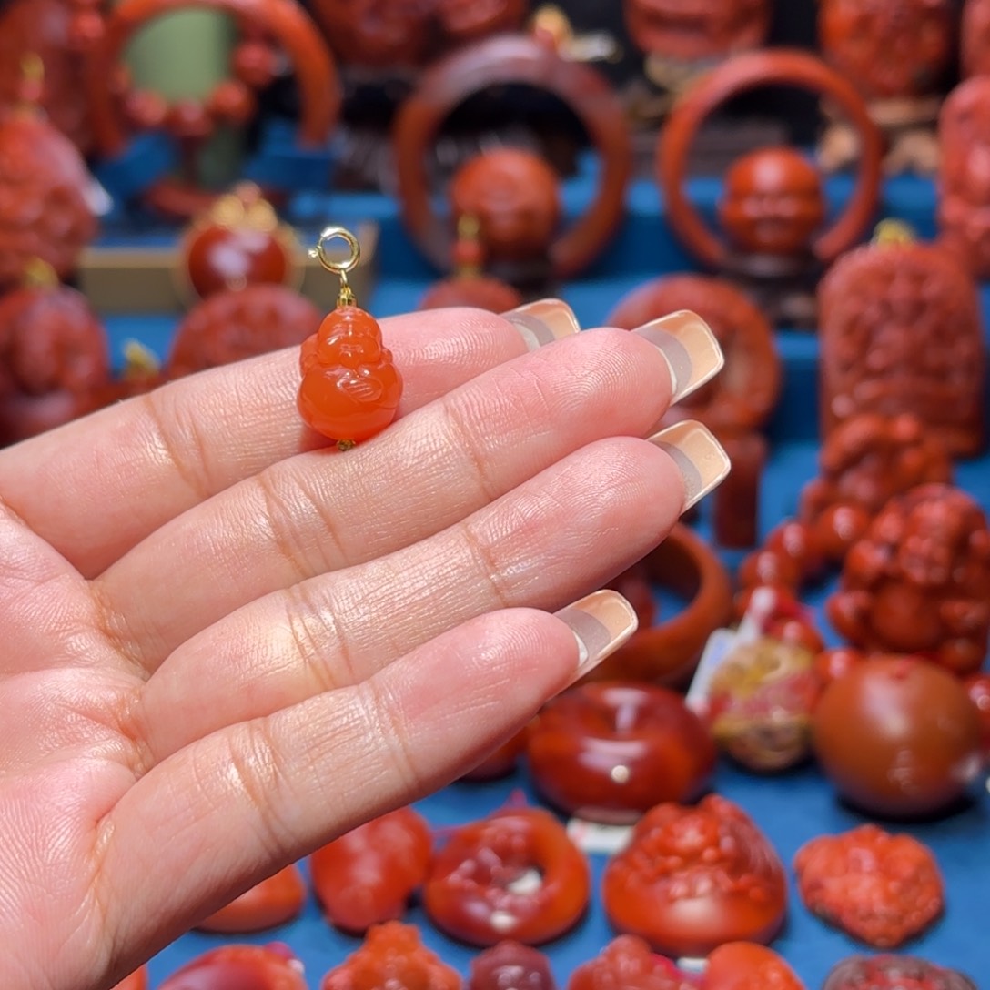 银S925镀金镶嵌雕刻南红玛瑙