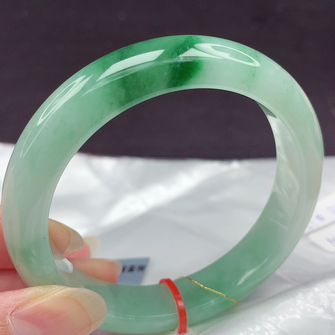 翡翠未镶嵌手镯5758圈8.630