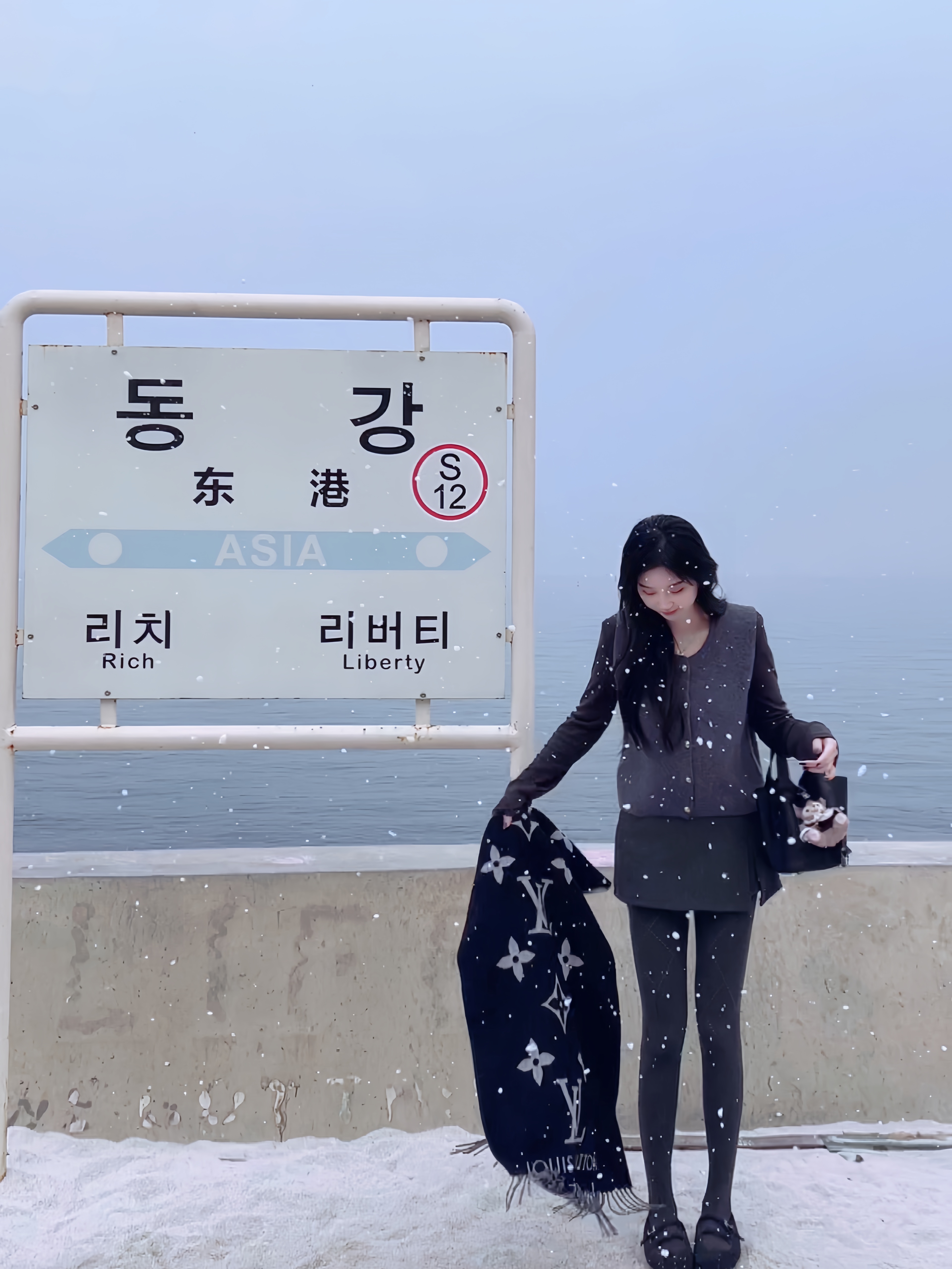 安妮-圆领显瘦小香风针织秋冬韩系时尚坎肩外搭马甲背心休闲