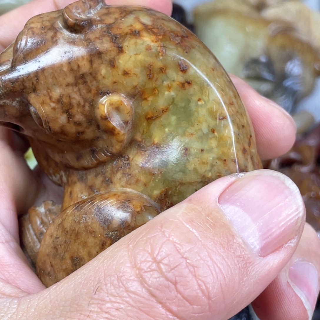 和田玉颈饰未镶嵌天**美