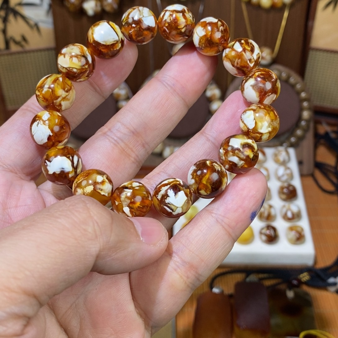 虚***教13沁色圆珠手串一条