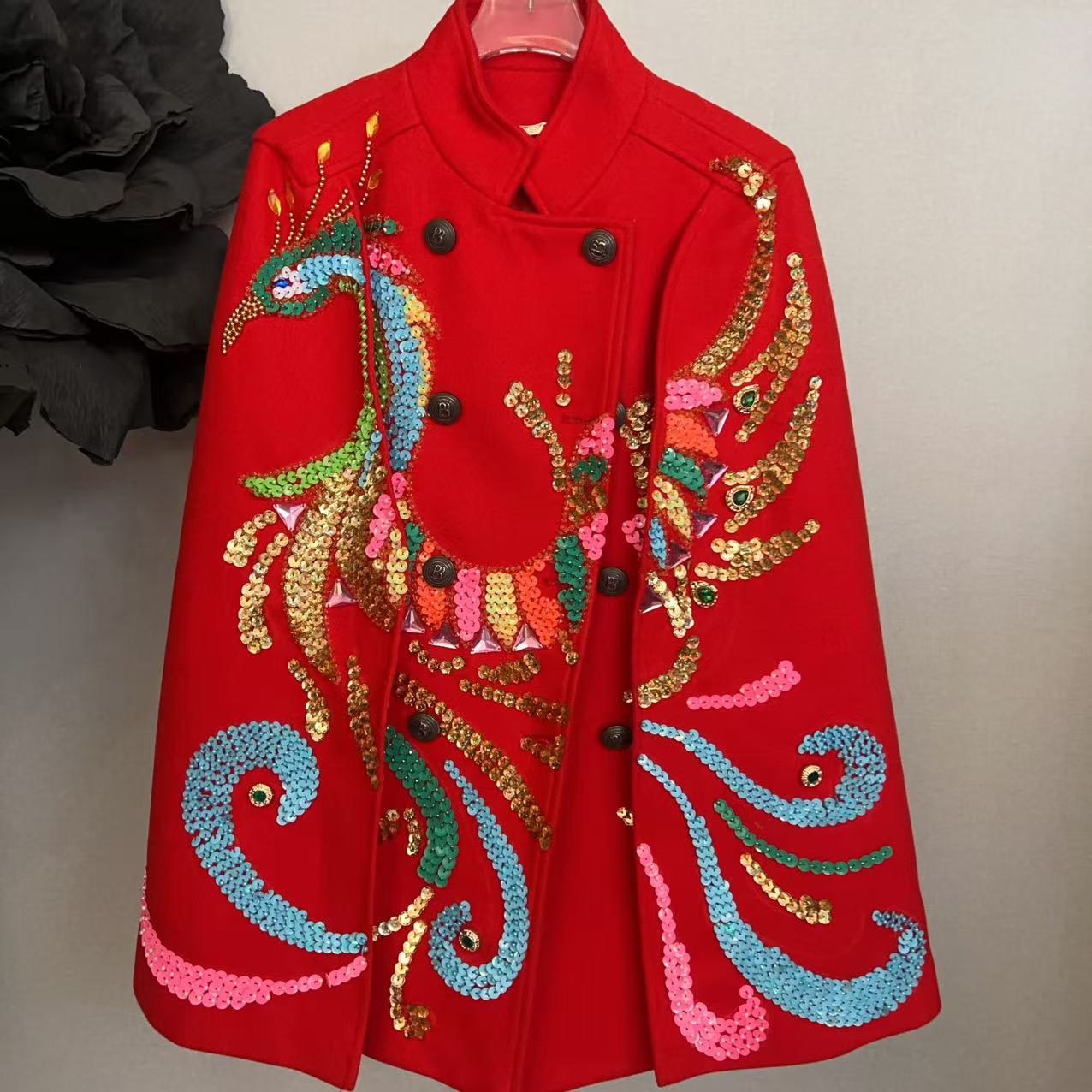 W167小众个性潮流中式设计师款手工亮片凤凰斗篷式呢子外套女