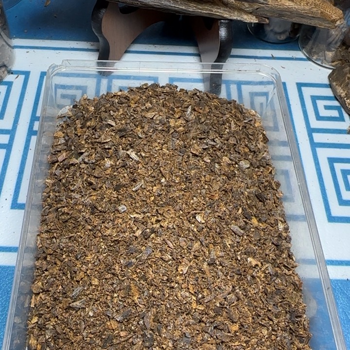木质沉水绿奇树丁碎料63克