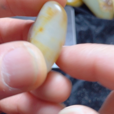 套链未镶嵌和田玉（糖玉）