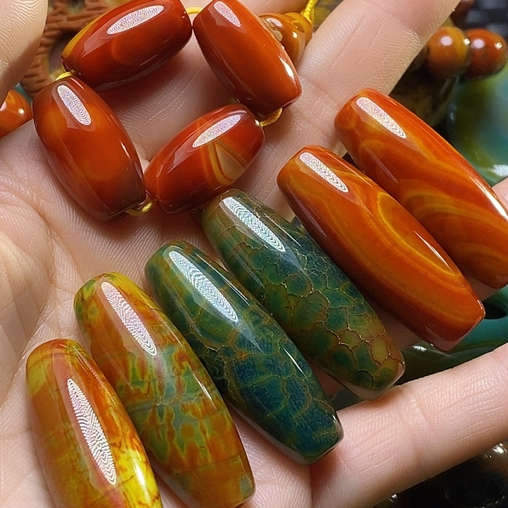 颜***装玛瑙/玉髓未镶嵌颈饰