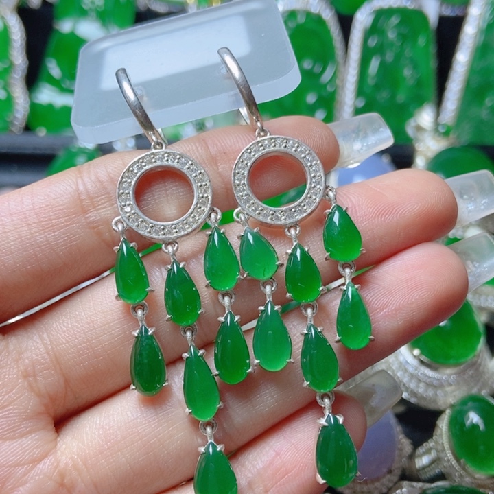 翡翠颈饰银S925镶嵌           