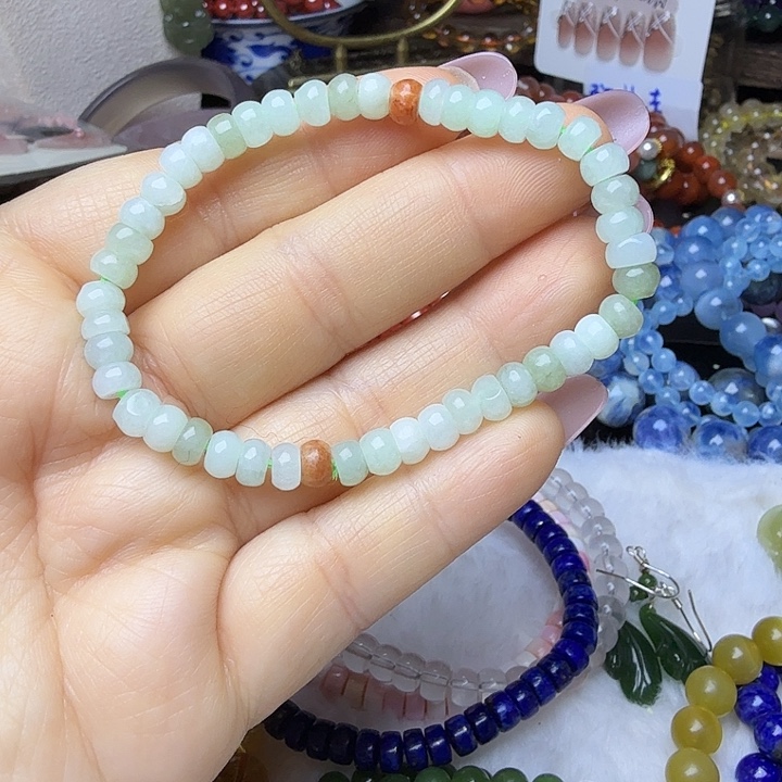 和田玉（糖玉）未镶嵌手链