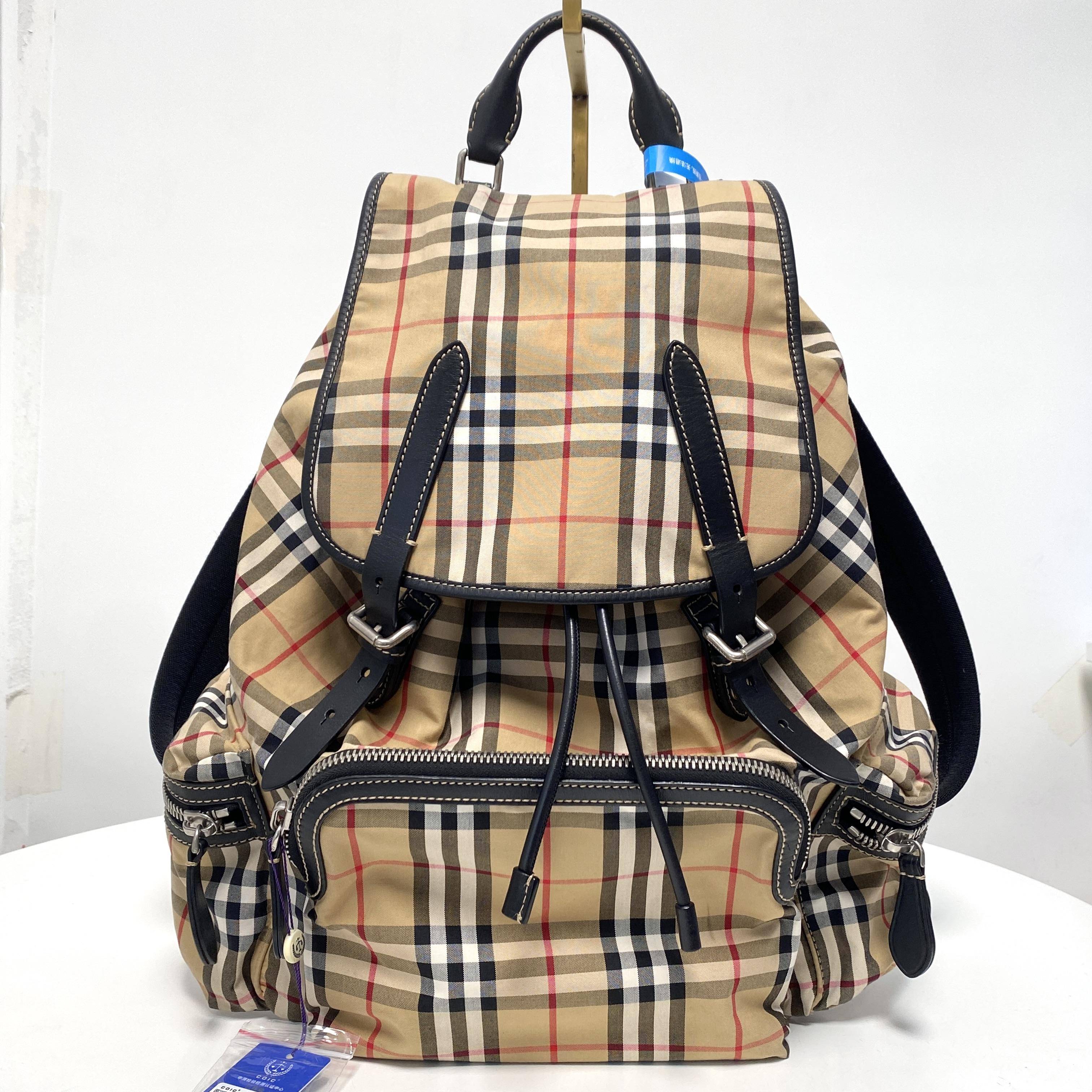 胖虎曼曼/博柏利/95新/公价0/箱包/双肩包/312412280197