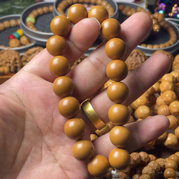 猴头核桃手串微微瑕龙岩正圆光珠手持