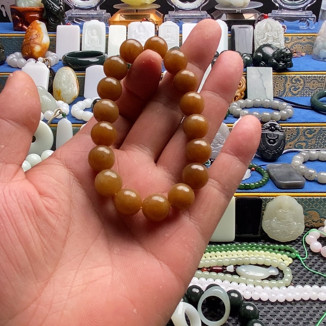 和田玉（糖玉）未镶嵌挂件