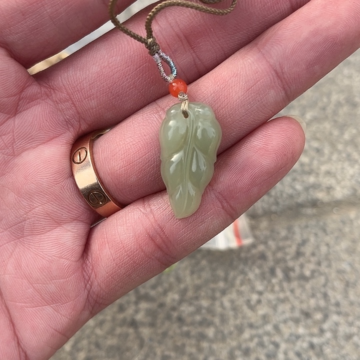 和田玉（糖玉）未镶嵌颈饰