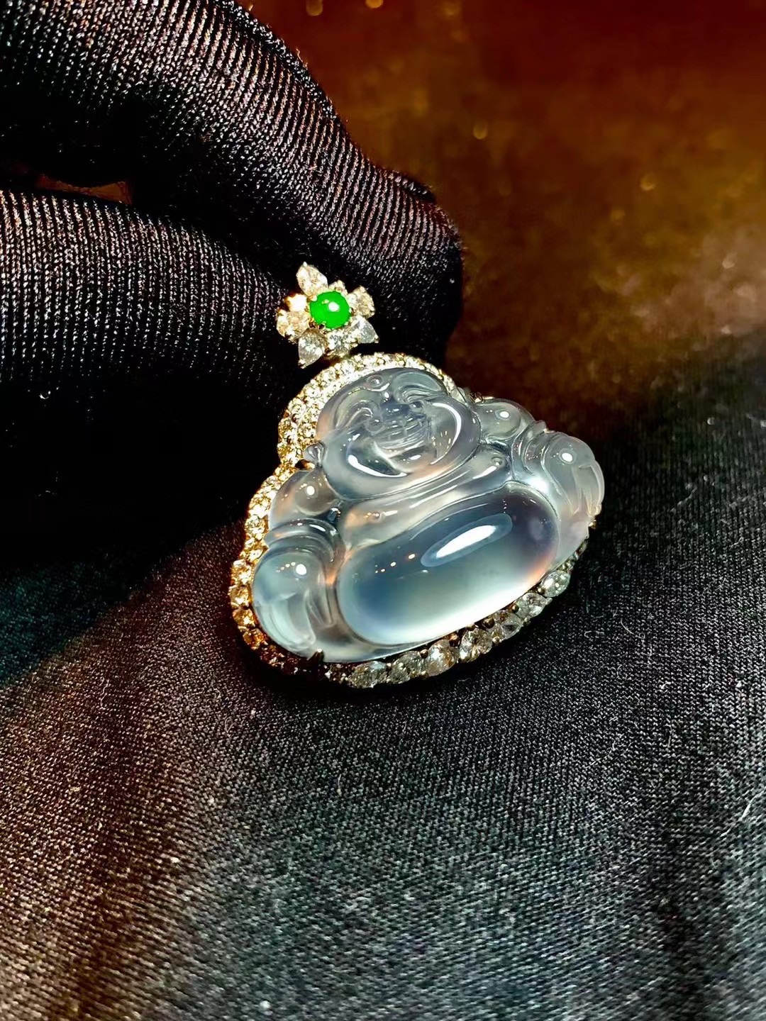 缅甸翡翠A货18K镶嵌佛公一物一拍