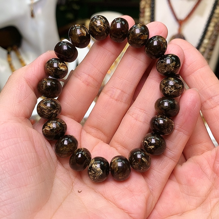 琥珀裸石未镶嵌J****n抚顺琥珀