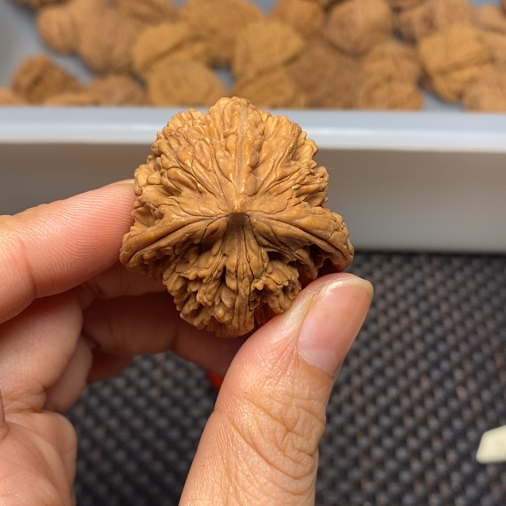 是***辰吊坠文玩核桃文玩核桃异形单只