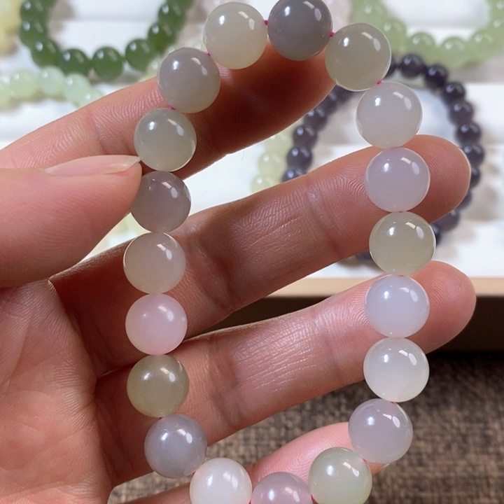 和田玉手串未镶嵌元***呀