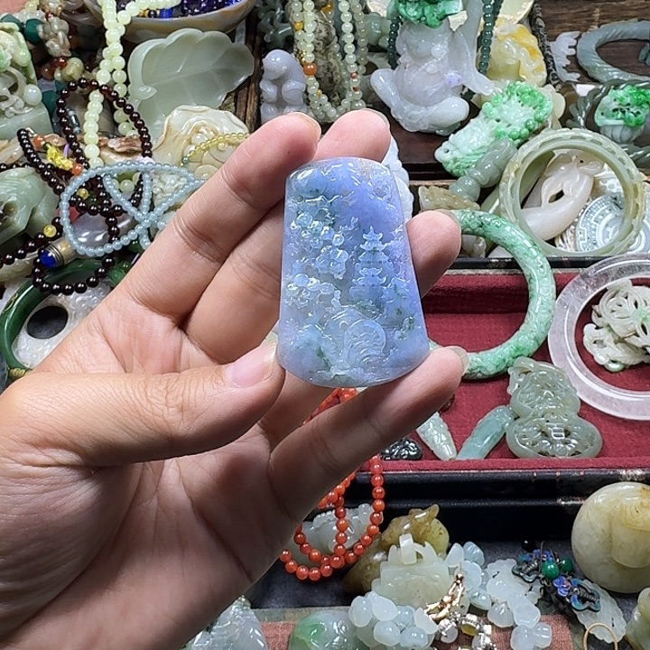 绿***忆翡翠未镶嵌挂件8888888888