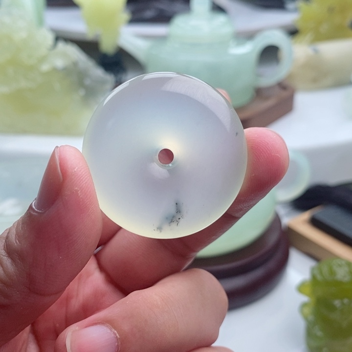 岫玉四大名玉挂件未镶嵌