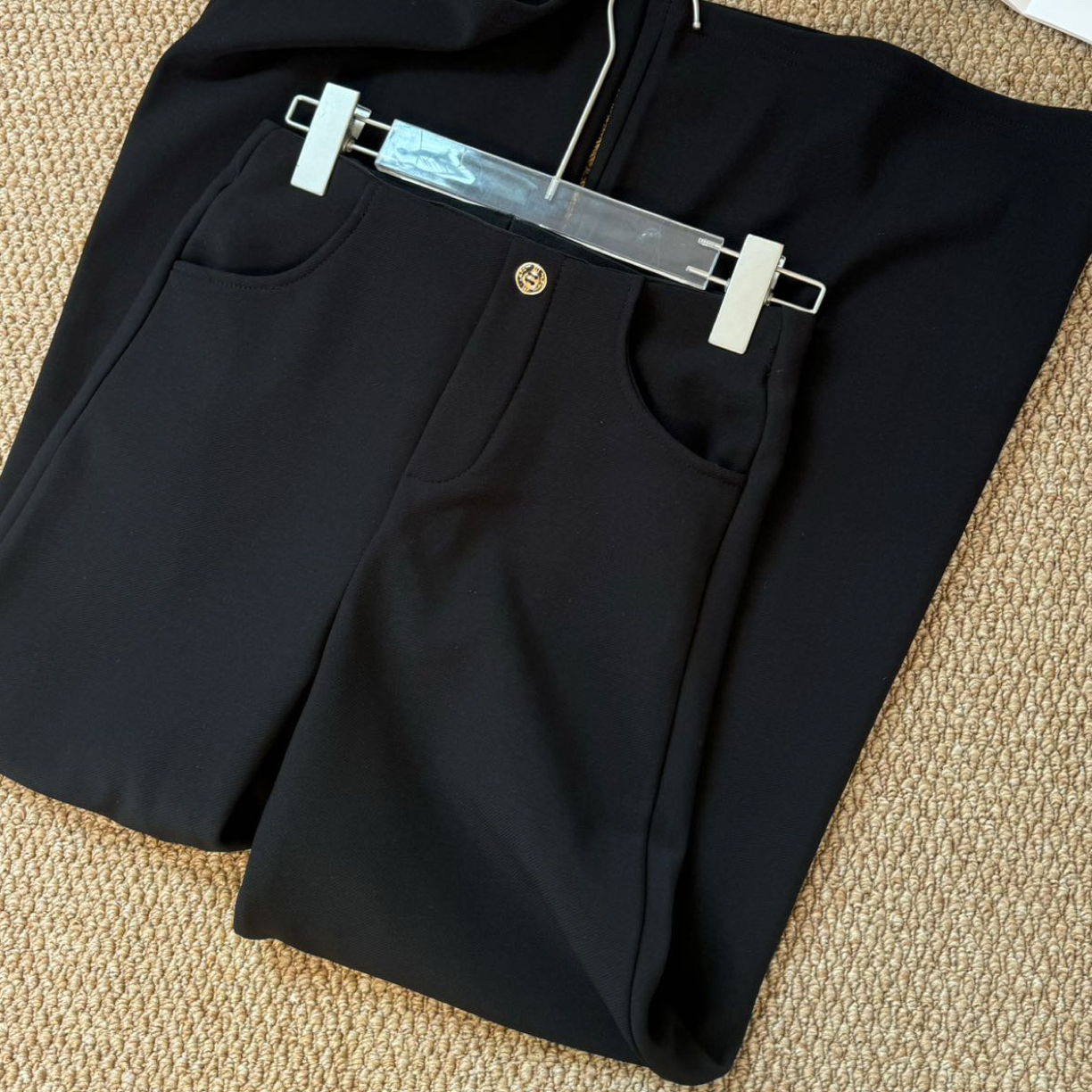 8616 【XY】【加绒】冬季显瘦抗皱通勤百搭直筒微喇裤 E6