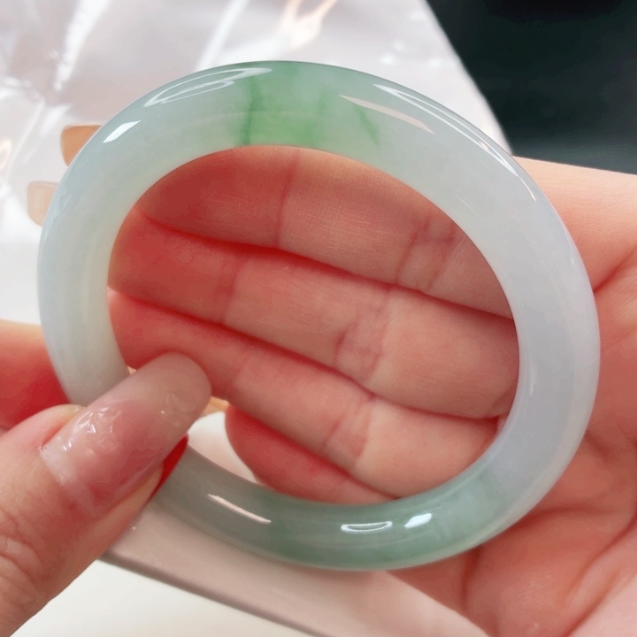 翡翠未镶嵌手镯缅甸天然a货翡翠