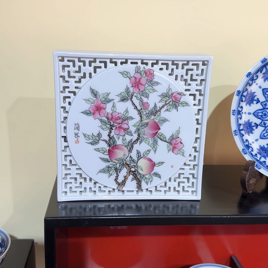 …***N陶瓷摆件桃子方形壶承福利