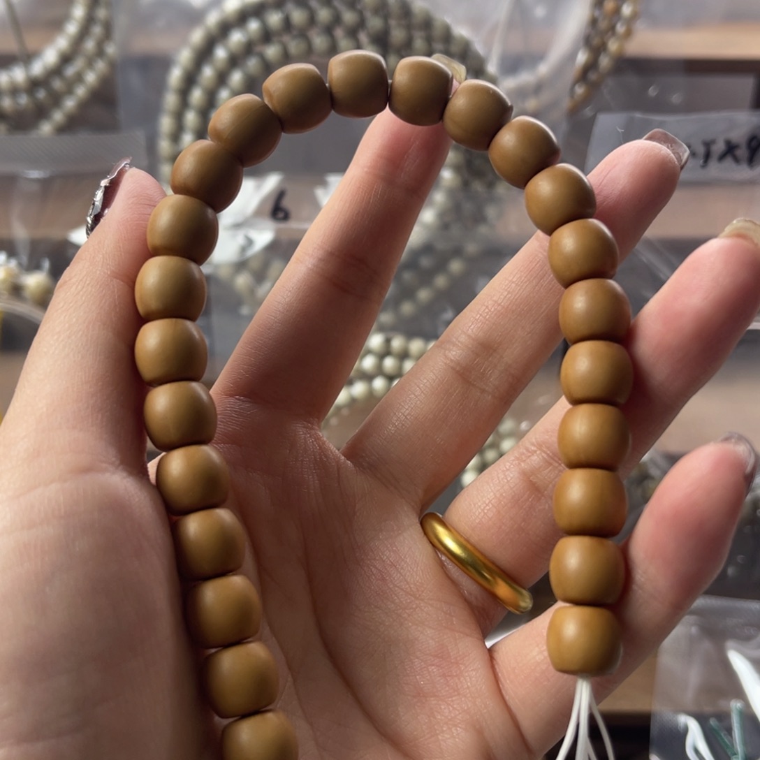 H***n星月菩提吊坠猴头核桃手串