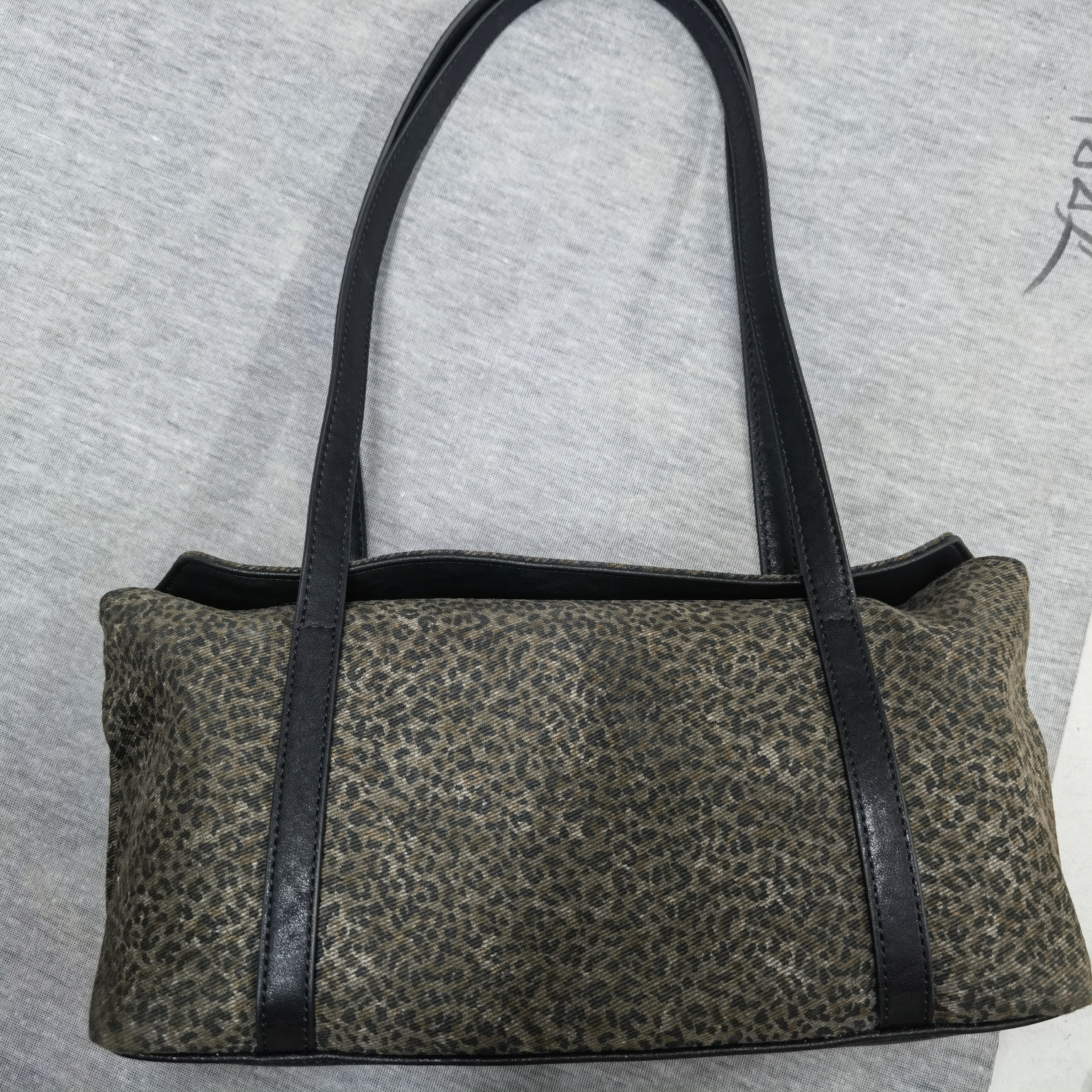 A067-时尚百搭单肩斜挎包手提女包轻奢复古小众小包包