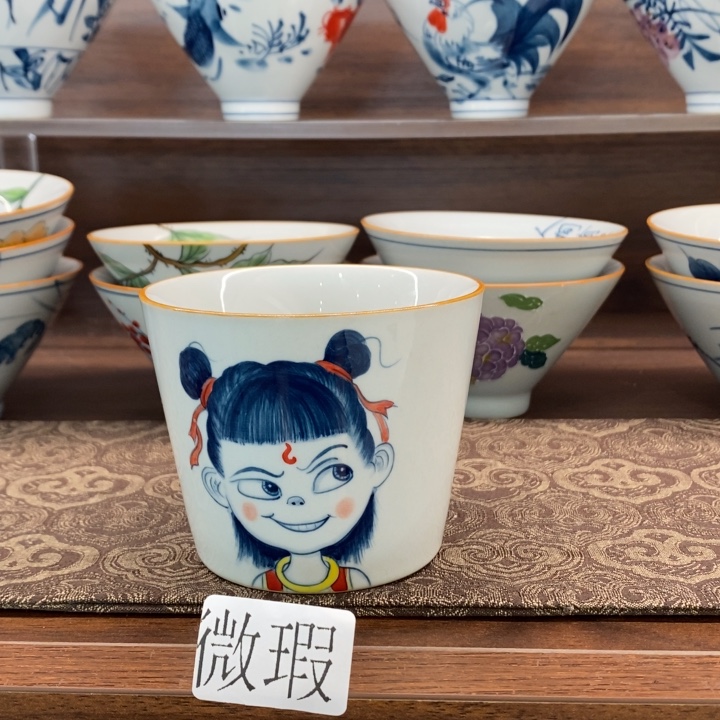 微瑕釉下彩纯手绘手工绘制