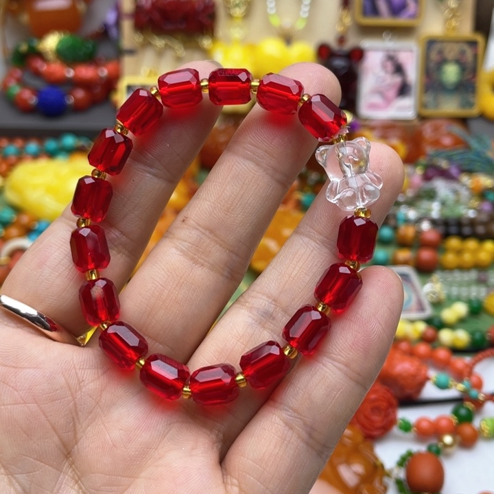 树脂制品2号红色手链