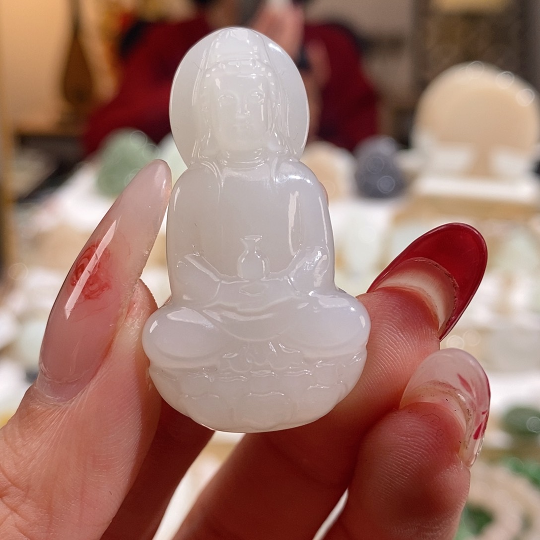 和田玉颈饰未镶嵌?****?