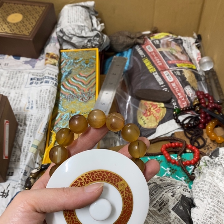 瓷片哈中古工艺品一件