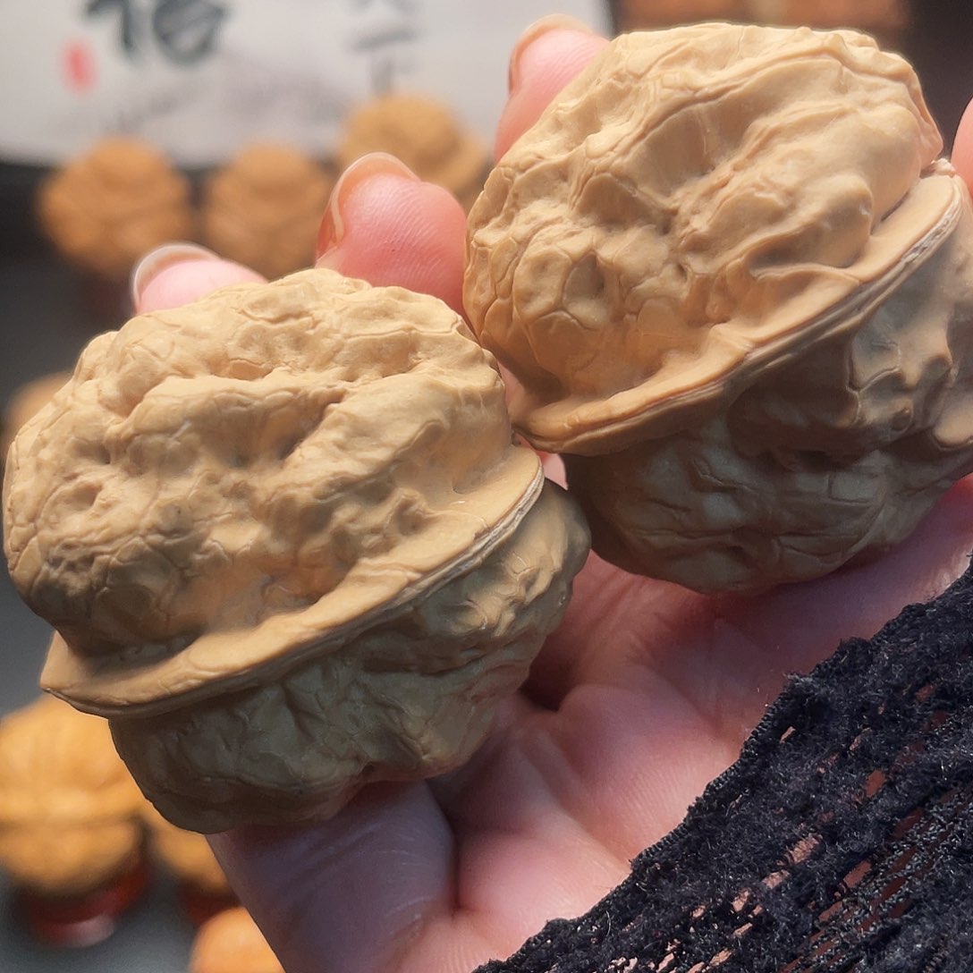 文玩核桃吊坠疙瘩包……