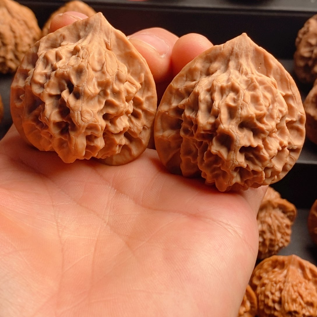 把件文玩核桃才***头龙鳞