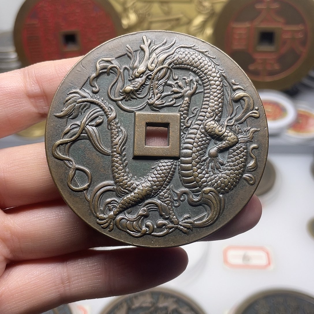 铜风磨铜材质，六年的退役母钱