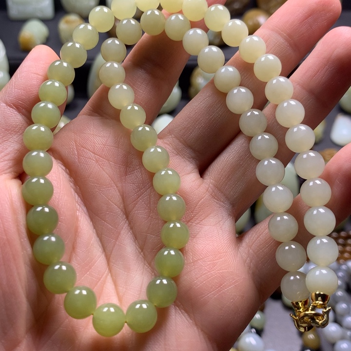 和田玉未镶嵌项链