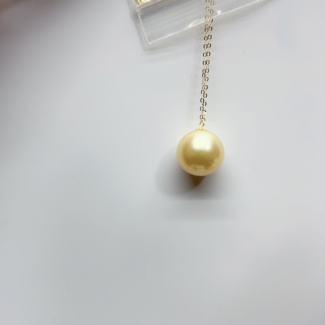 海水珍珠颈饰18K金镶嵌