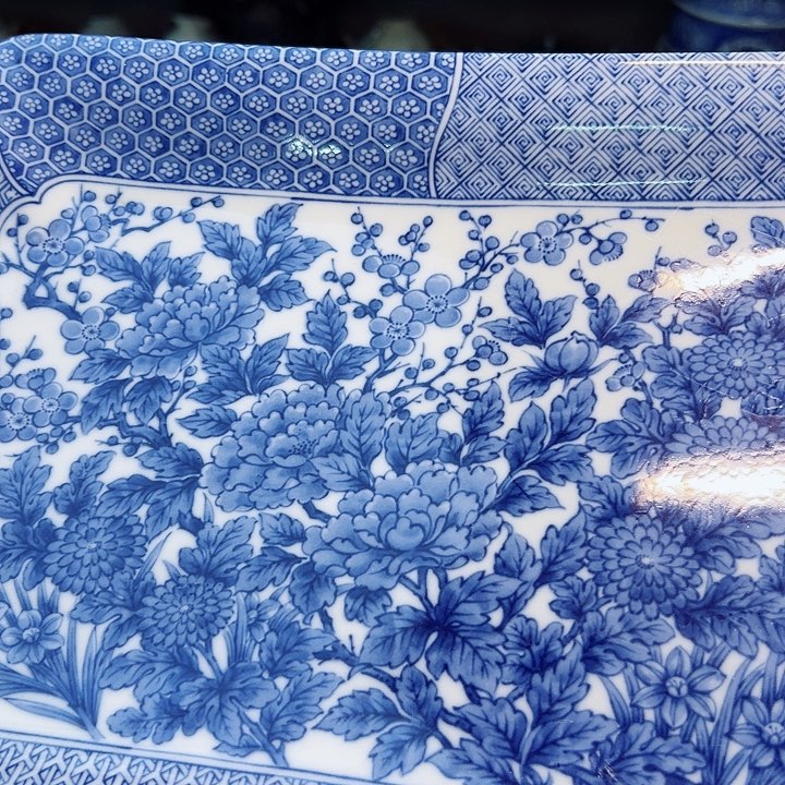 1455858898999899899999