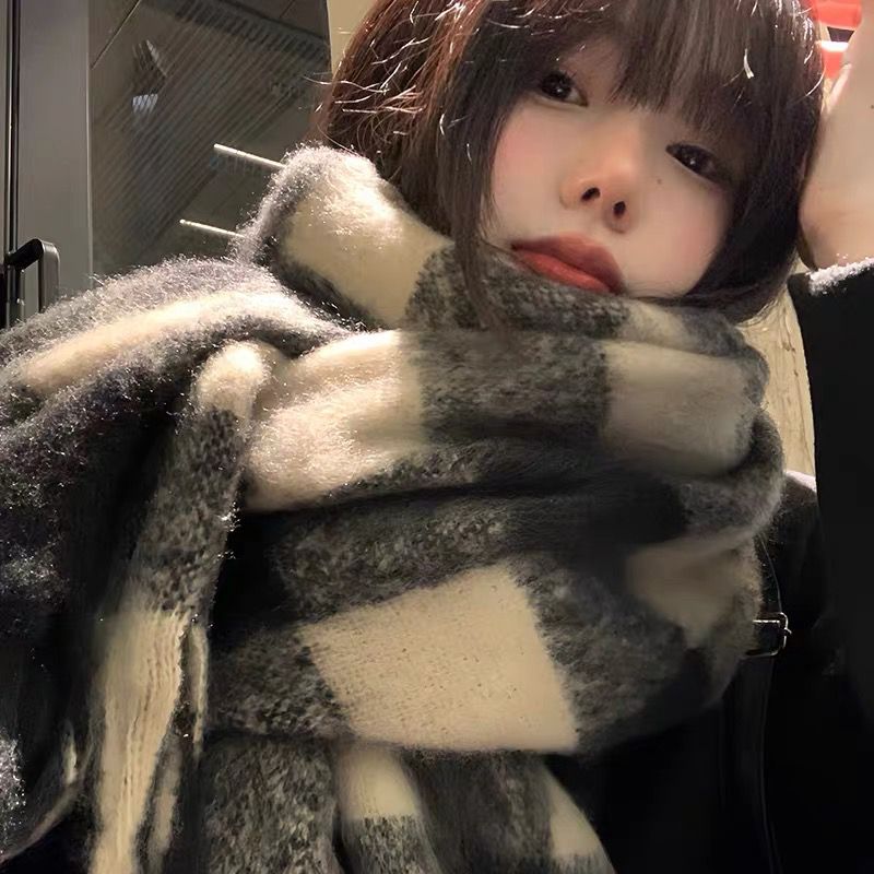 黑白新款围巾女秋冬季韩版百搭格子加厚学生情侣围脖男仿羊绒保暖